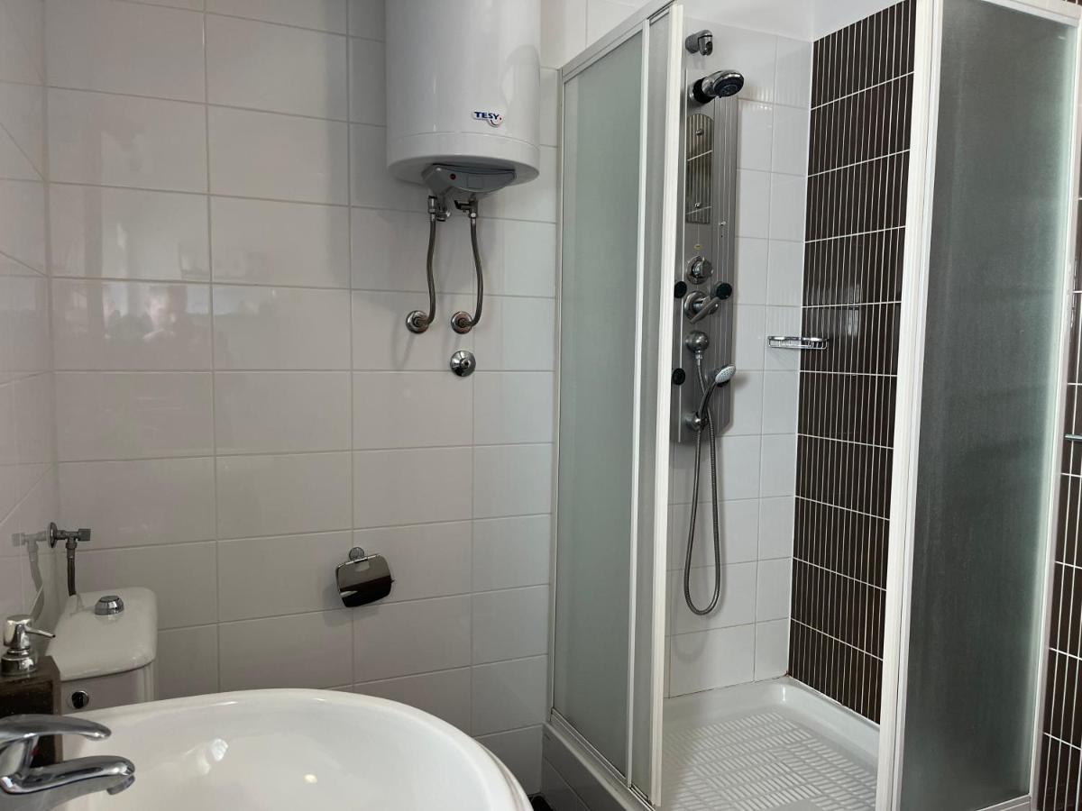 Apartman Maja Selce Buitenkant foto